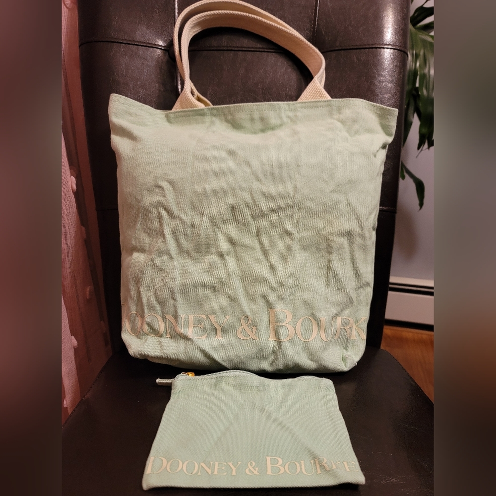 Dooney & Bourke Tote Bag Recycle Fashionably